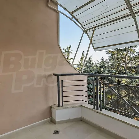 Мезонет Гр. Варна, Кв.Бриз, Местност Свети Никола 58 * Varna